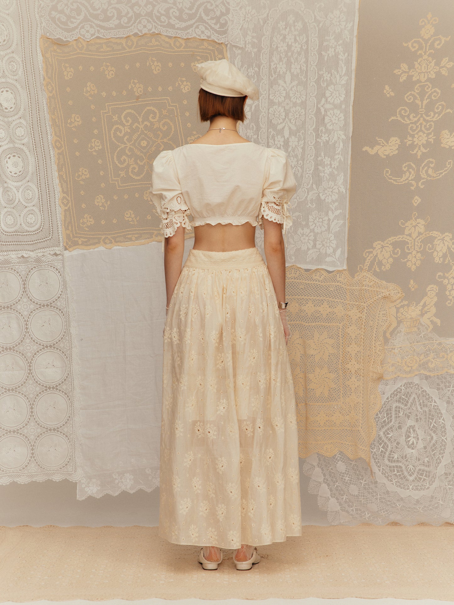 Long midi skirt made of silk-cotton embroidered fabric